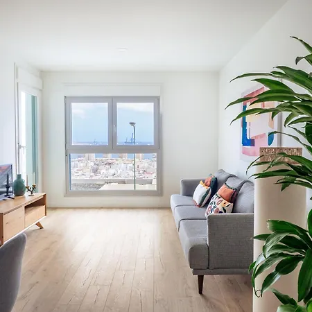 Abora Views, With Terrace, Office And Free Parking For Temporary Διαμέρισμα *